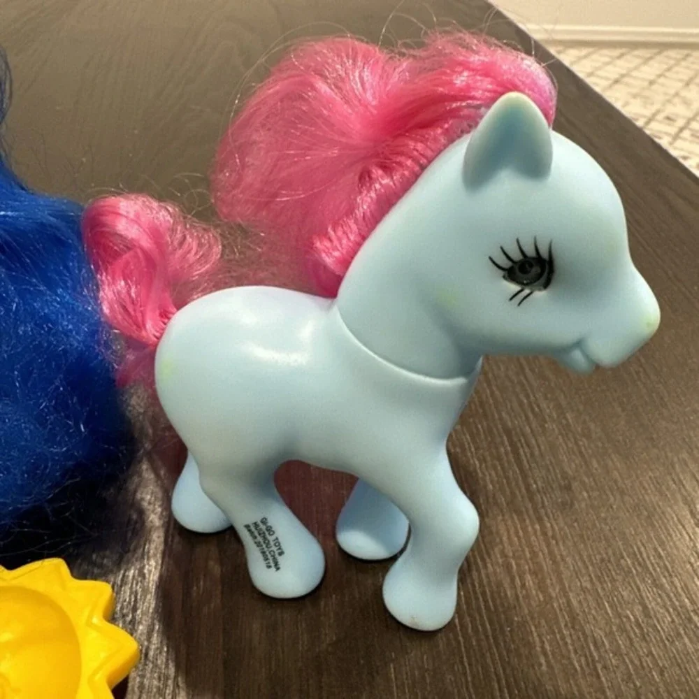 lot of 3 my little pony toys Blue Pink White‎ Brushes